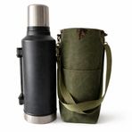 Tanto Bushcraft El Yapımı Kanvas Termos Kılıfı – Su Geçirmez Mumlu Kumaş, Büzgülü Kapama, 600 ml / 2L Uyumluluk, Deri Detaylı Outdoor Taşıma Çantası (2L)