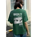Tarzsokak TRZSB-Trend-Sokak-Modası--43620 Unisex 1898 Brooklyn Baskılı T-Shirt