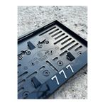 taş pleksi 777 YAZILI MOTOR PLAKALIK 3D PARLAK PLEKSİ TÜM MOTOSİKLET MODELLERİNE UYUMLU