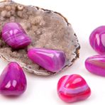 Taş Sandığı Pembe Akik Taşı Kütle
