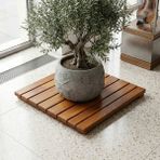 Teak Ağacından Saksı Altlığı Serisi - Tuza, Suya, Neme Dayanıklı - Tekerleksiz Model - 40x40 cm