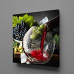 Technopa Kadehe Doldurulan Kırmızı Şarap 40x40 cm Kanvas Tablo