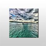 Technopa Yeşil Yansıyan Deniz 100x100 cm Kanvas Tablo