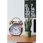 TechnoStation Dekoratif Büyük Boy Masa Üstü Işıklı Çalar Saat Eskitme Şirin Dekor Masa Saati Metal