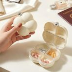 Tedaks Kompakt Çiçek Model Hap Kutusu – 7 Bölmeli Günlük ve Seyahat Tipi Mini Hap Düzenleyici - Krem