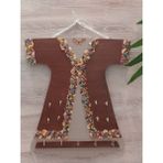 Teknotrust Kahverengi Kaftan Temalı Şık Duvar Takı Askısı, Dekoratif ve Fonksiyonel Tasarım - 1 Green