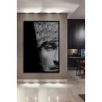 Teona Ahşap Mustafa Kemal Atatürk Yarım Portre Dikey Ahşap Tablo Çerçeve Görünümlü Dikey Duvar Dekorasyon Tablo - 30 x 30 - Kırmızı