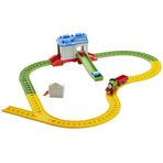 Thomas & Friends Percy DGC07 Kurtarma Merkezi Oyun Seti