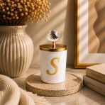 Tiem Concept Kişiye Özel Harfli Kokulu Bardak Mum - Kristal Tepelikli Özel Tasarım Beyaz Cam Mum, Ev ve Oda Kokusu, Hediyelik Dekoratif Mum 150g (Gold, Okyanus, R)