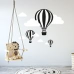 Tilki Dünyası Uçan Balonlar Siyah Beyaz Taraftar Bebek ve Çocuk Odası Sticker