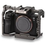Tilta Sony a7, a7 II, a7 III, a7S, a7S II, a7R, a7R II, a7R III, a7R IV, a9 Kameralar (Tilta Gri) ile Uyumlu Tam Kamera Kafesi | TA-T17-FCC-G