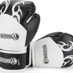 TİTAN SPORT SİYAH BEYAZ İŞLEMELİ MODEL-2 BOKS ELDİVENİ