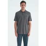 Tommy Life 88239 Koyu Gri Yazı Nakışlı Baskı Detaylı Standart Kalıp Polo Yaka Erkek T-Shirt