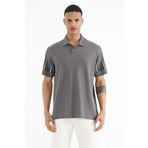 Tommy Life 88240 Koyu Gri Kol Baskı Detaylı Polo Yaka Standart Form Erkek T-shirt