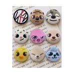 Toum Anime SKZ Karma Stray Kids 9'lu Rozet 70 mm PVC Kaplı Çanta Ceket Yaka Aksesuarı
