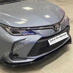 Toyota Corolla Esnek 3 Parça ABS Lip Piano Black Flaplı Kanatlı