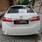 Toyota Corolla Uyumlu 2013 Cam Üstü Spoiler. Piano Black. Abs Plastik