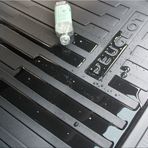Toyota Yaris 2005-2010 3d Bagaj Havuzu