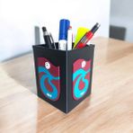 Trabzonspor Logo Kabartmalı Masaüstü Kalemlik - Siyah - 7x7x9cm