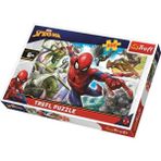 Trefl 13235 Born To Be a Superhero 200 Parça Puzzle