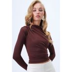 Trend Alaçatı Stili Kadın Acı Kahve Beli Ve Omuzu Drape Detaylı Sandy Bluz Alc-X14376