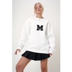 Trend Alaçatı Stili Kadın Beyaz Bisiklet Yaka Nakışlı İçi Şardonlu Oversize Sweatshirt ALC-X12754