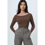Trend Alaçatı Stili Kadın Kahverengi Kayık Yaka Basic Bluz ALC-X14395