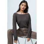 Trend Alaçatı Stili Kadın Kahverengi Kayık Yaka Kolları Manşetli Bluz ALC-X14393