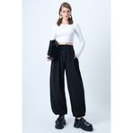 Trend Alaçatı Stili Kadın Siyah Beli Ve Paçası Lastikli Pile Detaylı Baggy Fit Örme Pantolon ALC-X14629