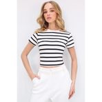 Trend Alaçatı Stili Kadın Siyah Bisiklet Yaka Yarım Kol Çizgili Crop Bluz ALC-X13348