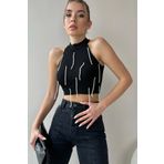 Trend Alaçatı Stili Kadın Siyah Dik Yaka İnci İşlemeli Halter Crop Triko Bluz ALC-X9955
