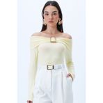Trend Alaçatı Stili Kadın Tereyağı Sarısı Madonna Yaka Toka Detaylı Yumuşak Dokulu Likralı Örme Bluz ALC-X14300