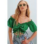 Trend Alaçatı Stili Kadın Yeşil Madonna Yaka Beli Ve Kolları Lastikli Önü Büzgülü Crop Dokuma Bluz ALC-X8562