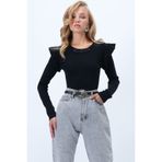 Trend Alaçatı Stili Siyah Bisiklet Yaka Kolu Fırfırlı Taş İşlemeli Kaşkorse Bluz ALC-X14386