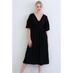 Trend Alaçatı Stili Siyah V Yaka Bağlama Detaylı Fırfır Kumaş Maxi Boy Elbise ALC-X15413