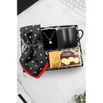 Trendmiya Puantiyeli Fular & Siyah Kupa & Gümüş Renk Kare Baget Kolye & Kurabiye Hediye Seti