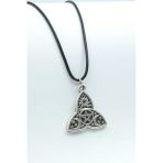 Triquetra Gümüş Kaplama Deri İp Kolye