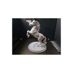 TSC 15CM Şaha Kalkmış AT Binicilik Figürü 15 cm – Minimalist Şık Biblo – Modern Ev Dekorasyon Aksesuarı