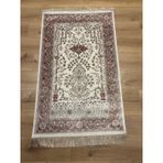 Tuğra İpek Seccade Halı %100 Bambu Doğal İplik 80x125 Cm
