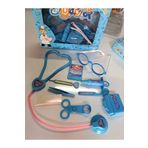 TURKAFONE Oyuncak Doktor Seti Tedavi Ekipmanı 11 Parça gözlük Steteskop Kartlık Enjektör 18x24cm Çantalı