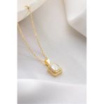Two Arts Jewelry Kadın 925 Ayar Gümüş Dikdörtgen Baget Zirkon Taşlı Kolye | Hediye Kutusunda Altın 45 Cm