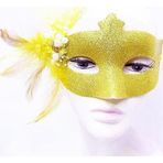 Twox Çocuk Sim İşlemeli İnci Boncuk Detaylı Tüylü Balo Maskesi Altın Renk 13x18 cm