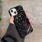 Tybiky iPhone 11 uyumlu cep telefonu kılıfı, sade tek renkli, üç boyutlu katlanmış kalp dokulu koruyucu kılıf, yumuşak, uzun ömürlü TPU düşmeye karşı dayanıklı kılıf, siyah