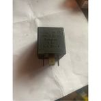 Üçel Univercal 2(4)X 21W+4W 12V Oto Röle