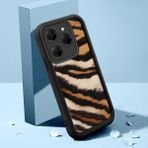 Ucuc Tecno Spark 20 Pro Uyumlu Siyah Silikon Kılıf Özel Tasarım Çarpıcı Desen Kamera Koruma Darp Önleyici - Siyah - Altın