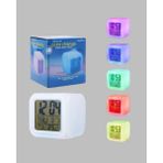 Ucuz Tekno 7 Renk LED Işıklı Alarmlı Dijital Küp Masa Saati Termometreli