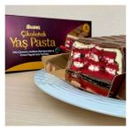 Ülker Çikolatalı Yaş Pasta 365 gr Kakaolu Lezzet Türkiye Menşeli Özel Tatlı