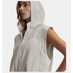 Under Armour Kadın Ua Explor Hike UPF Ceket 6010074-110 Outdoor Aktiviteleri İçin Hafif Kumaş Tasarımı - Beyaz