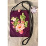 Uretti - Tülin 3528 El Yapımı Pembe Çiçek Nakış İşlemeli Keçe Çapraz Çanta - Mor