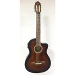 Valencia VC564CEBSB Elektro Klasik Gitar Cutaway 4/4 Kahve Sunburst - Naturel